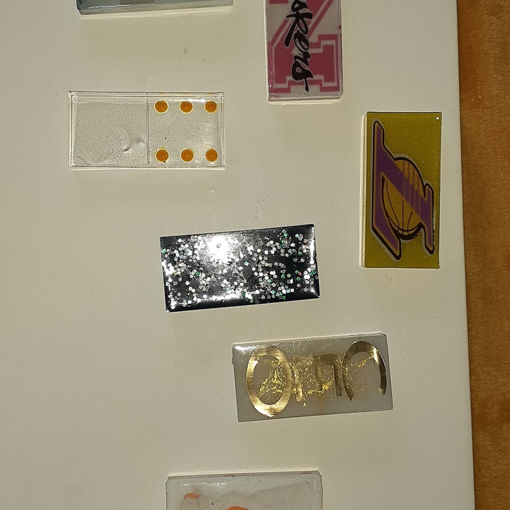Custom dominoes - Picture 2 of 9